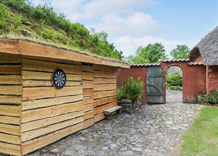 펜션 5 Bedroom Cozy In