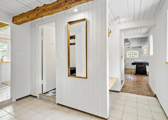 5 Bedroom Cozy In *