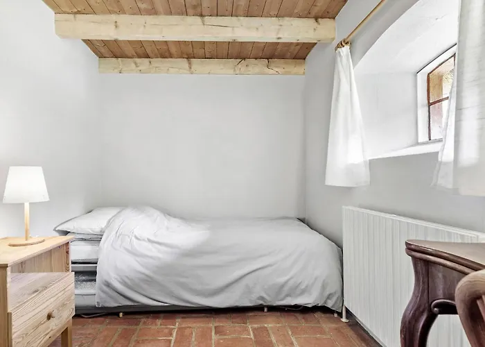 펜션 5 Bedroom Cozy In *